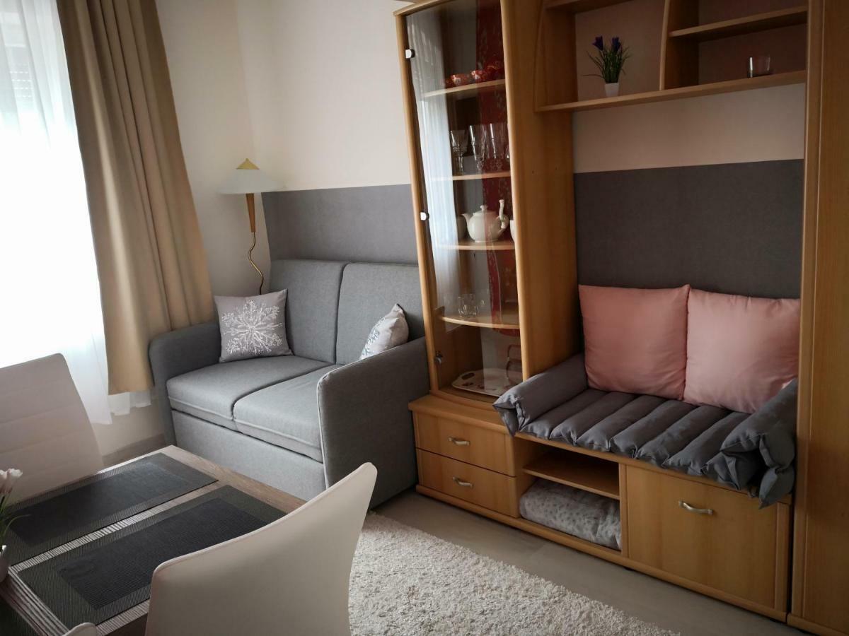 Kupola Apartman Szeged Eksteriør bilde