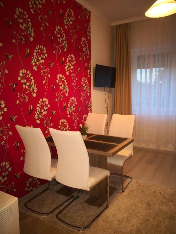 Kupola Apartman Szeged Eksteriør bilde