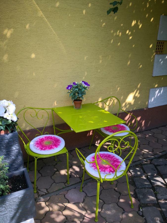 Kupola Apartman Szeged Eksteriør bilde