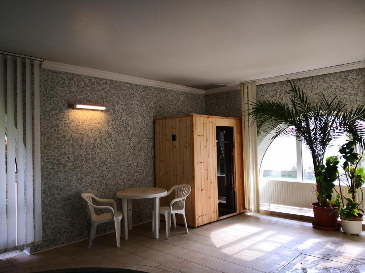 Kupola Apartman Szeged Eksteriør bilde